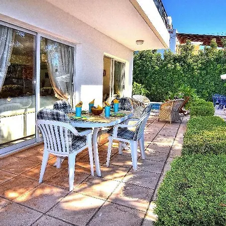 Villa Elite Coral Bay
